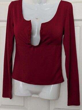 Just Polly New York Women's Red Long Sleeve Top Blouse Size M New.